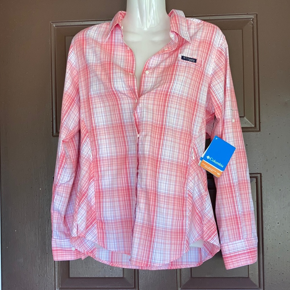 BNWT Columbia shirt. S/P Originally sells for $60